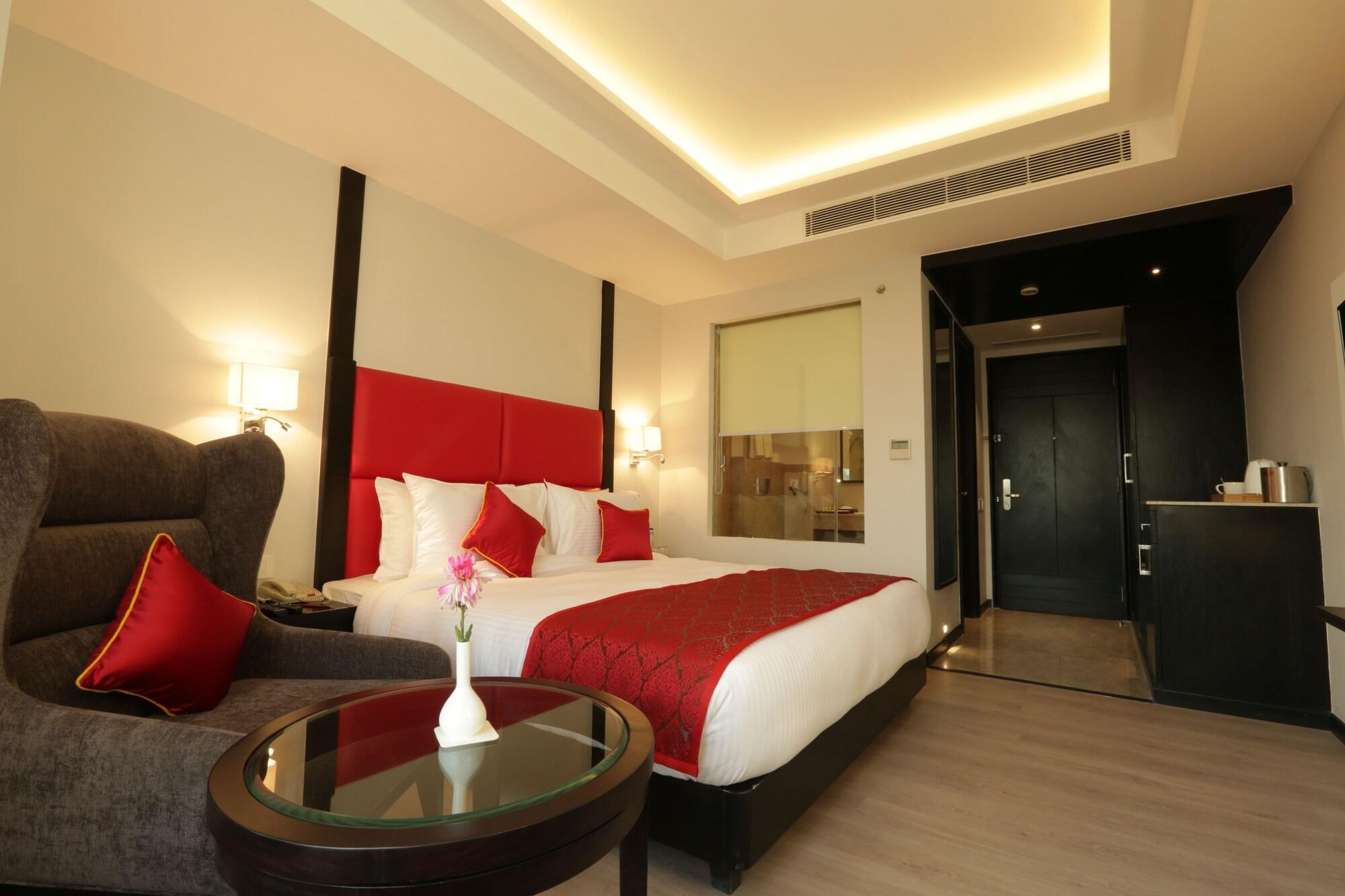 Ramada Encore Jalandhar Exterior foto