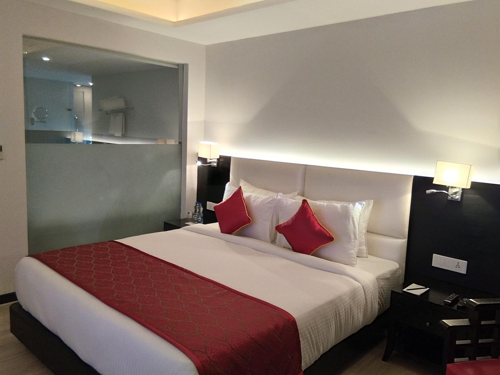 Ramada Encore Jalandhar Exterior foto