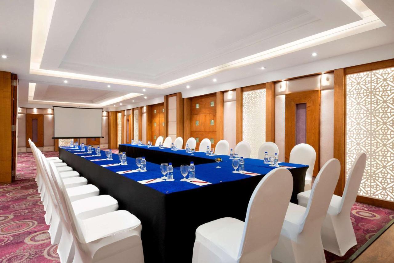 Ramada Encore Jalandhar Exterior foto